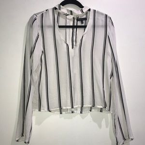 Kendall & Kylie Flowy Blouse